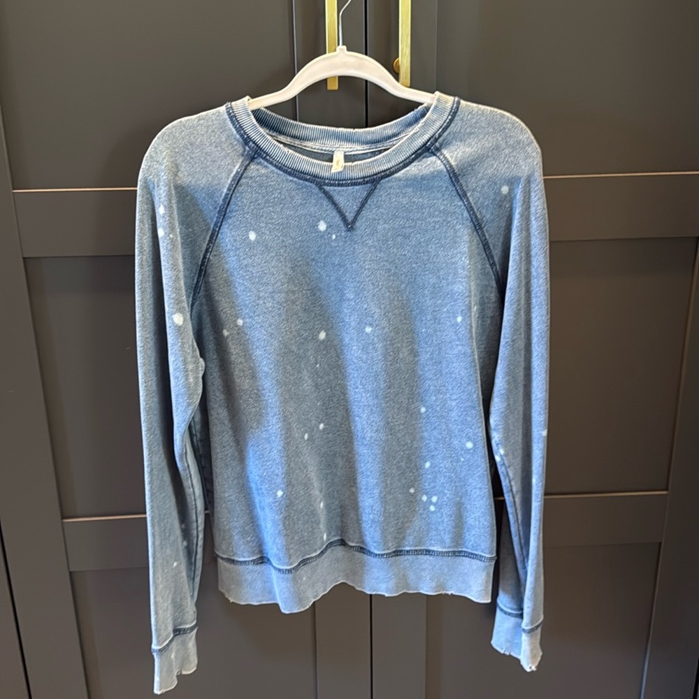 Z Supply crew neck sweatshirt